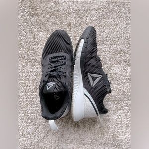Reebok Sneaker - size 6